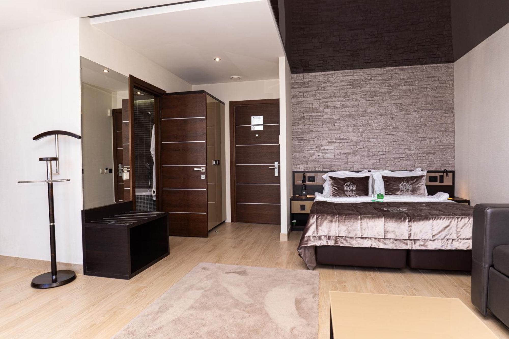 Nemo Hotel Resort & Spa Odessa Exterior foto A room at the hotel